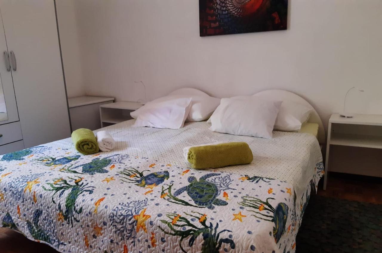 Juka House Villa Milna  Ngoại thất bức ảnh